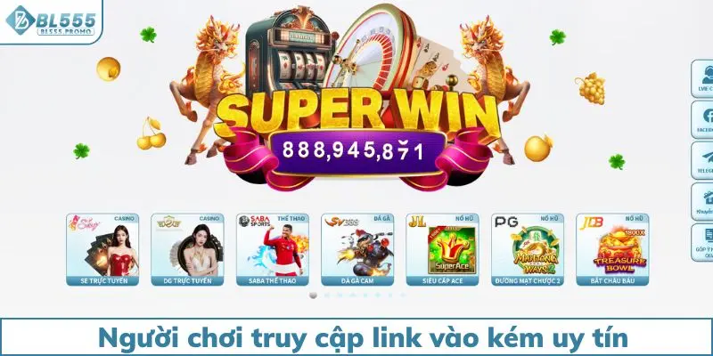 Người chơi truy cập link vào kém uy tín